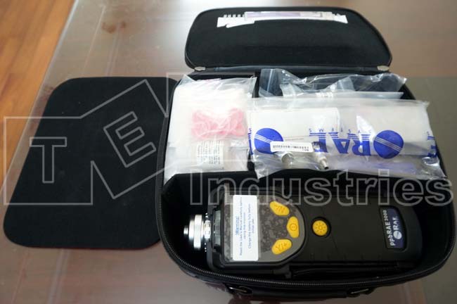 VOC ppbRAE 3000 meter suitcase with standard accessories