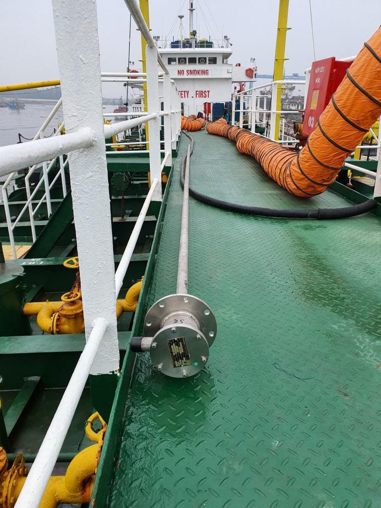 Float sensor from deck to bottom of cargo tunnel