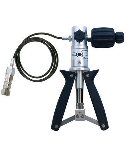 Pneumatic Pressure and Vacuum Hand Pump VP 140